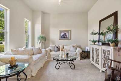 Home For Sale in Saratoga Springs, Utah