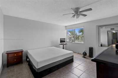Home For Sale in Lauderhill, Florida