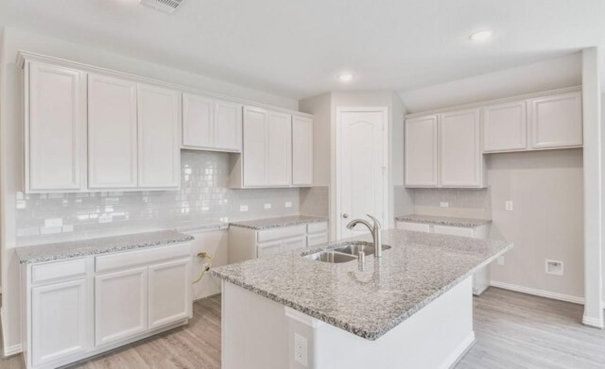 Picture of Home For Sale in Seabrook, Texas, United States