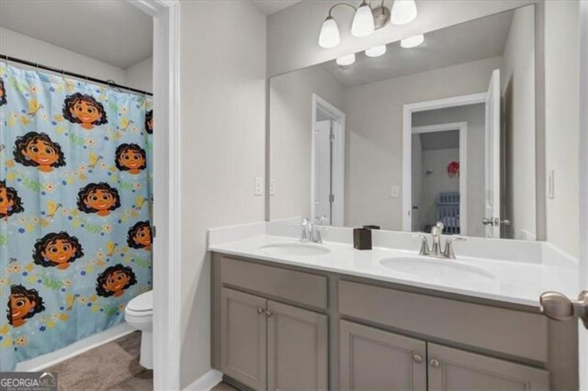 Picture of Home For Sale in Austell, Georgia, United States