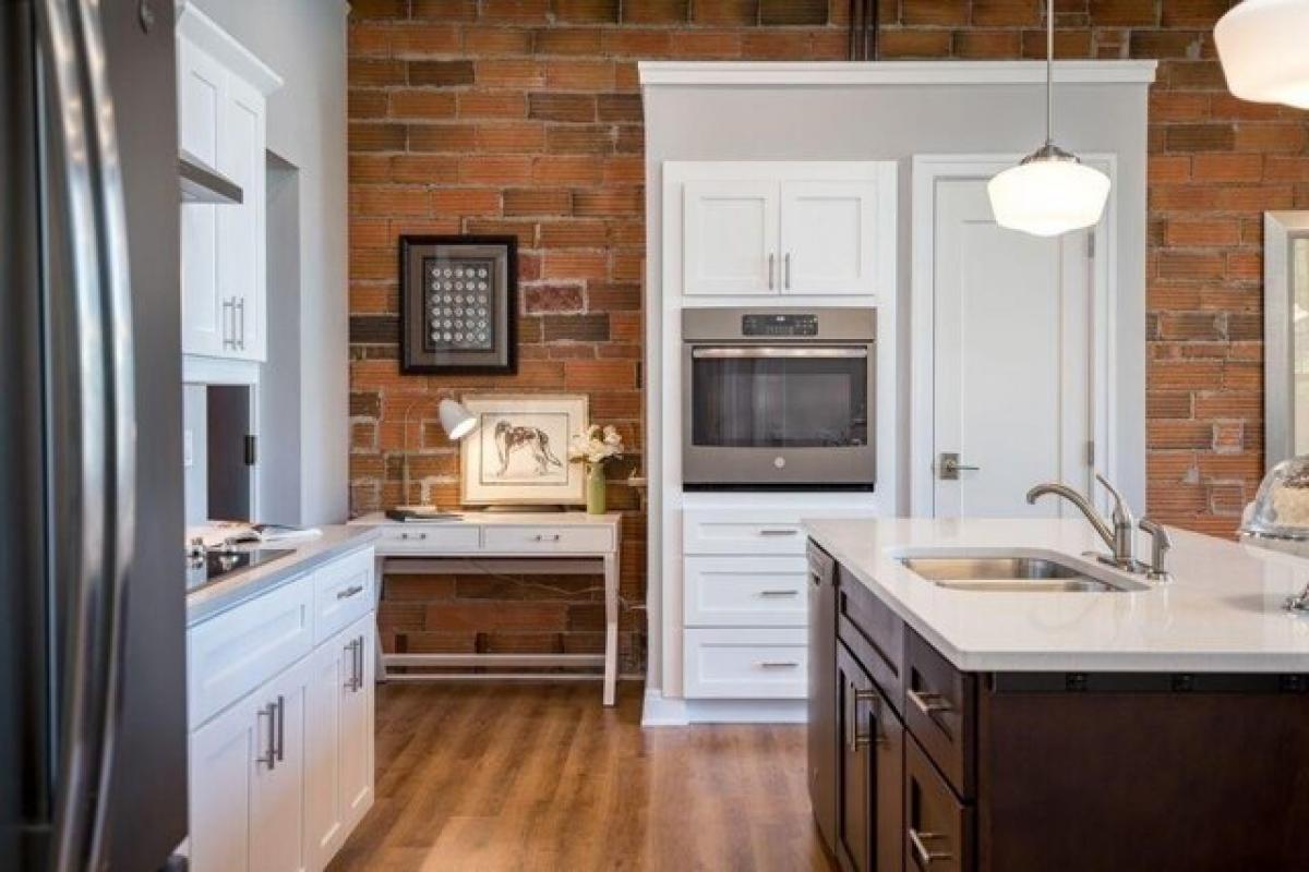 Picture of Home For Sale in Ames, Iowa, United States