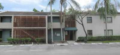 Home For Sale in Lauderhill, Florida