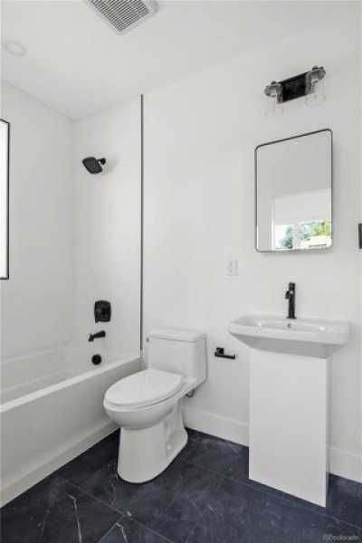 Home For Sale in Lakewood, Colorado