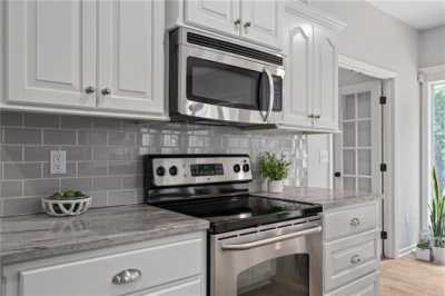 Home For Sale in Lenexa, Kansas