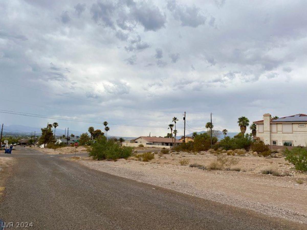 Picture of Residential Land For Sale in Las Vegas, Nevada, United States