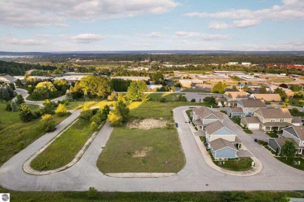 Picture of Residential Land For Sale in Traverse City, Michigan, United States