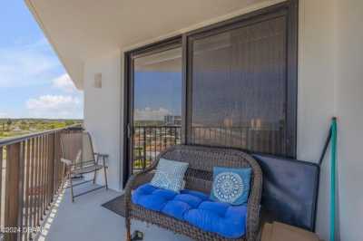 Home For Sale in Ormond Beach, Florida