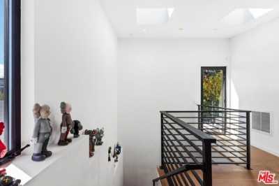 Home For Sale in Beverly Hills, California