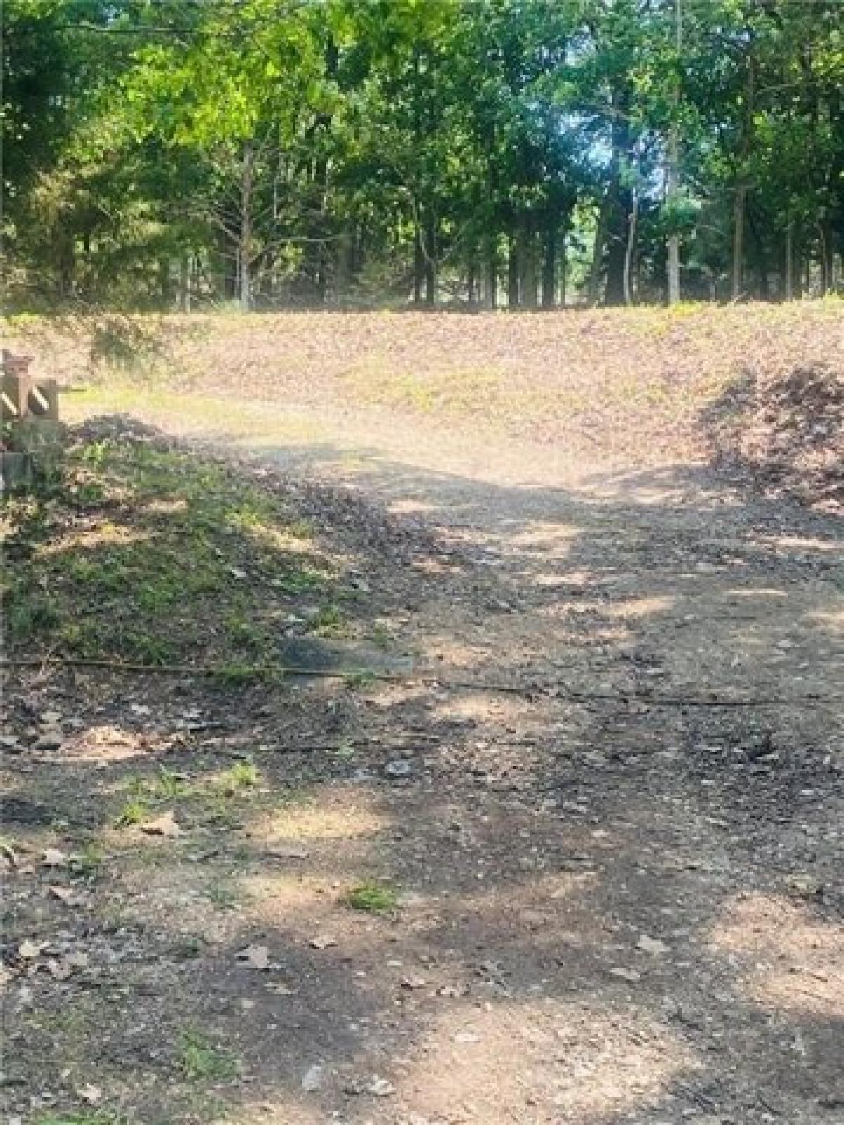 Picture of Residential Land For Sale in Rogers, Arkansas, United States