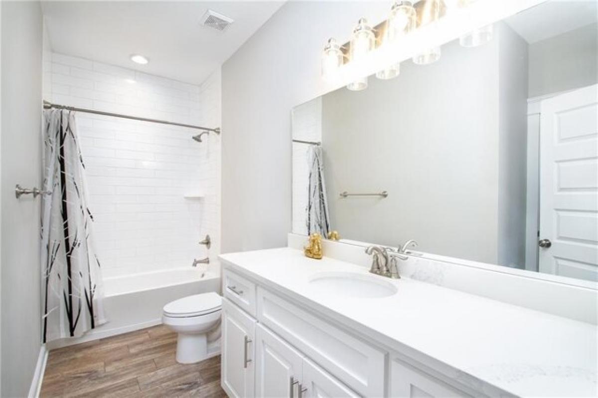 Picture of Home For Sale in Daphne, Alabama, United States