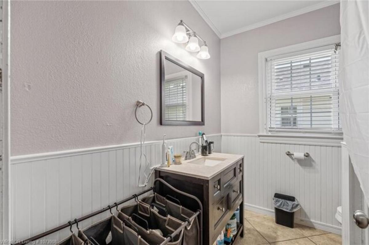 Picture of Home For Sale in Fort Smith, Arkansas, United States