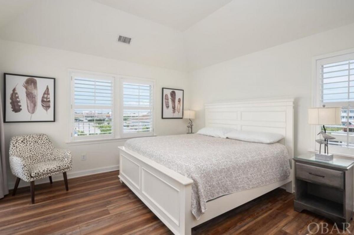 Picture of Home For Sale in Nags Head, North Carolina, United States