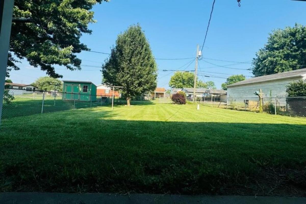 Picture of Home For Sale in Tell City, Indiana, United States