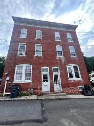 Home For Sale in Pottsville, Pennsylvania