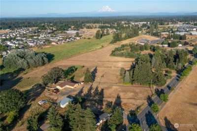 Home For Sale in Yelm, Washington