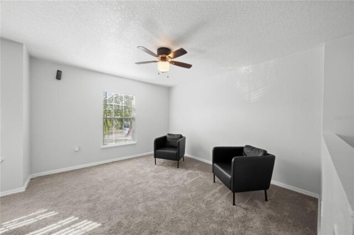 Picture of Home For Sale in Deltona, Florida, United States