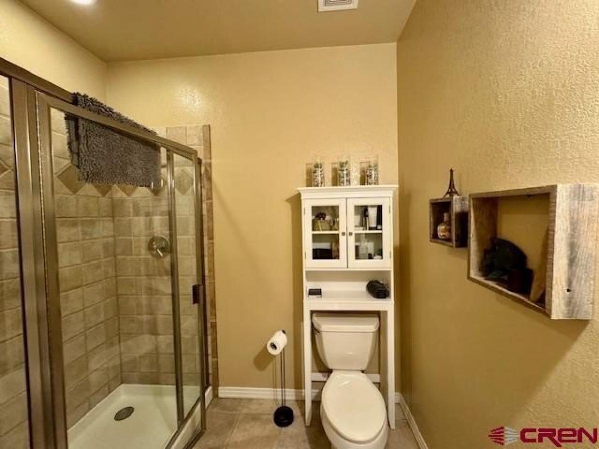 Picture of Home For Sale in Montrose, Colorado, United States