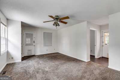 Home For Sale in Douglasville, Georgia