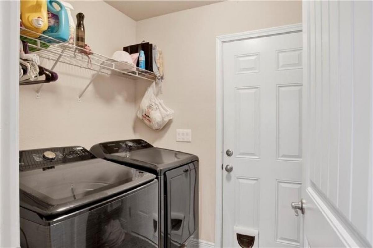 Picture of Home For Sale in Loxley, Alabama, United States