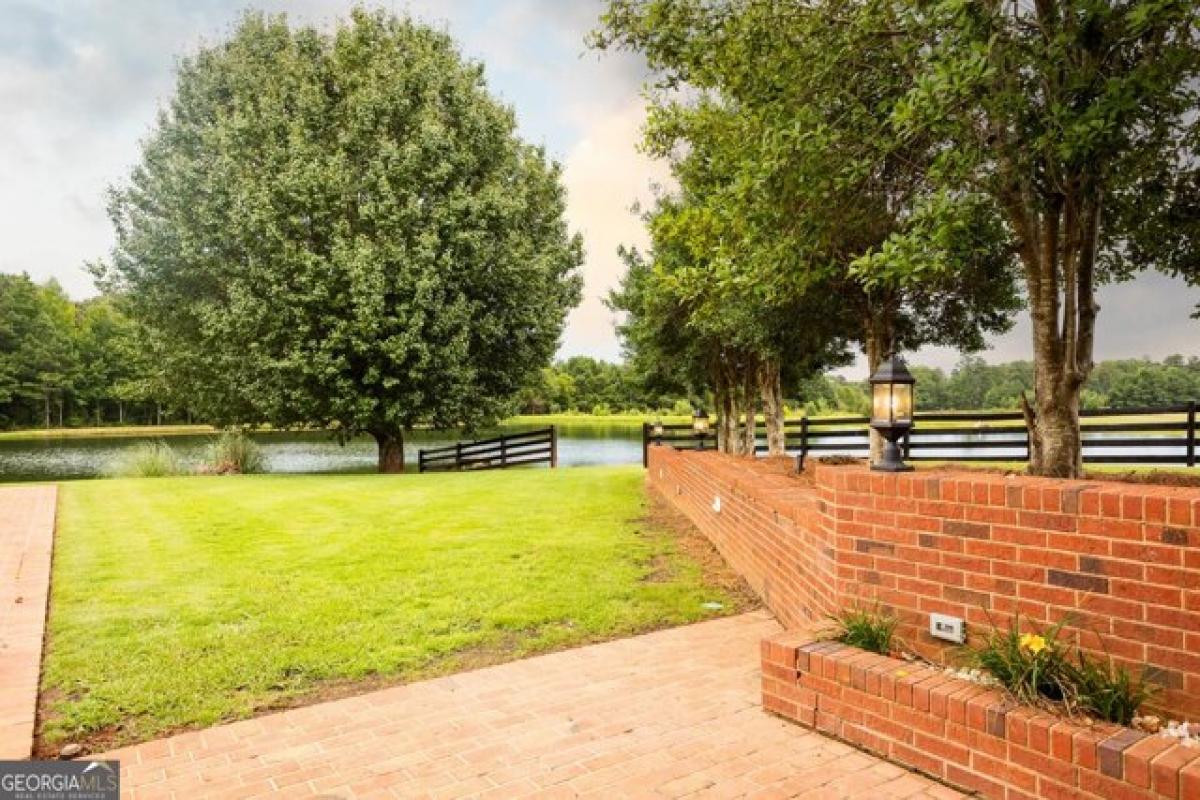 Picture of Home For Sale in Covington, Georgia, United States