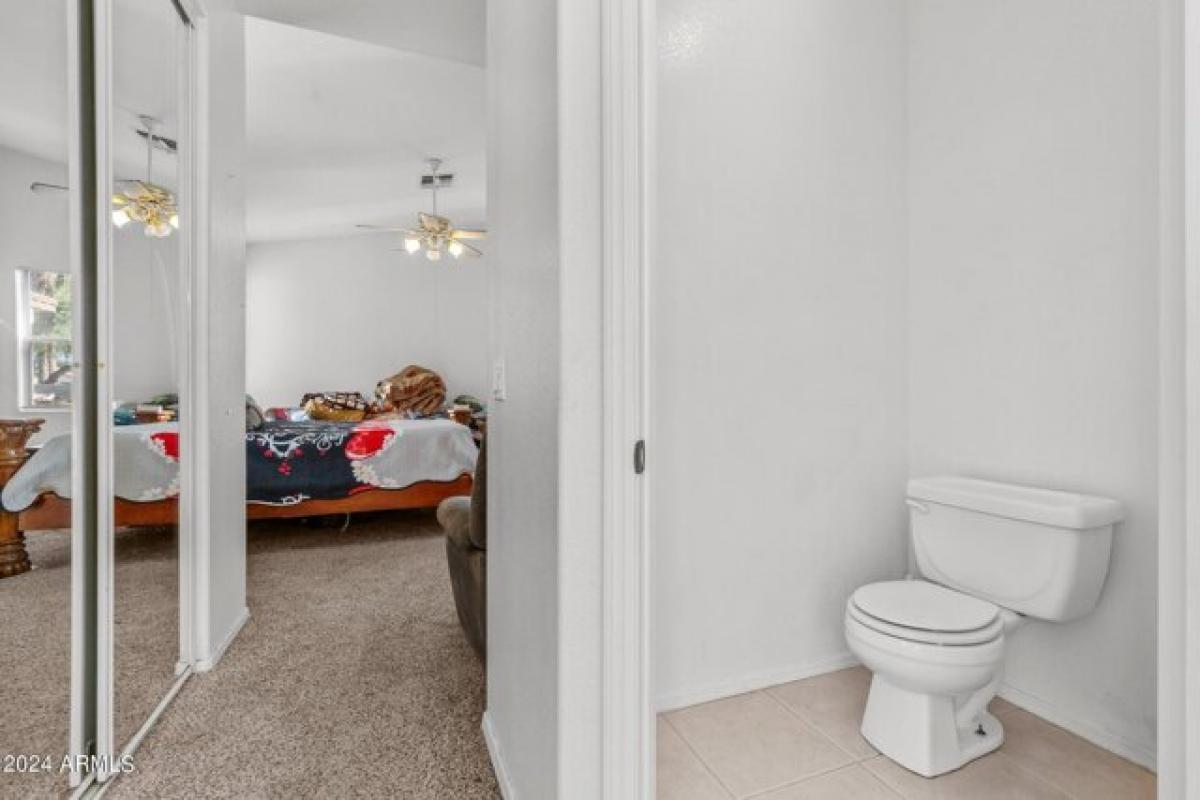 Picture of Home For Sale in Goodyear, Arizona, United States