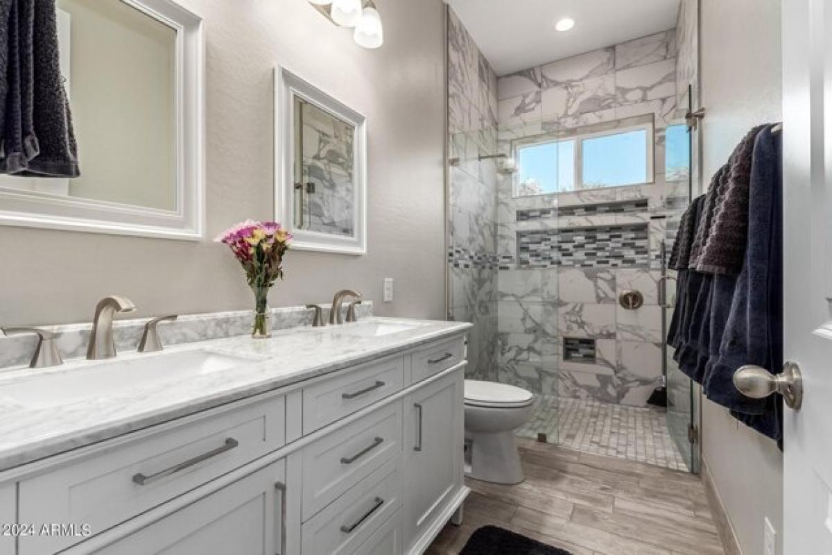 Picture of Home For Sale in Chandler, Arizona, United States