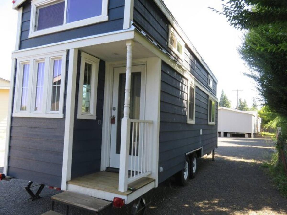 Picture of Home For Sale in Oregon City, Oregon, United States