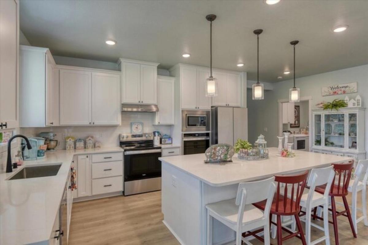 Picture of Home For Sale in Cheney, Washington, United States