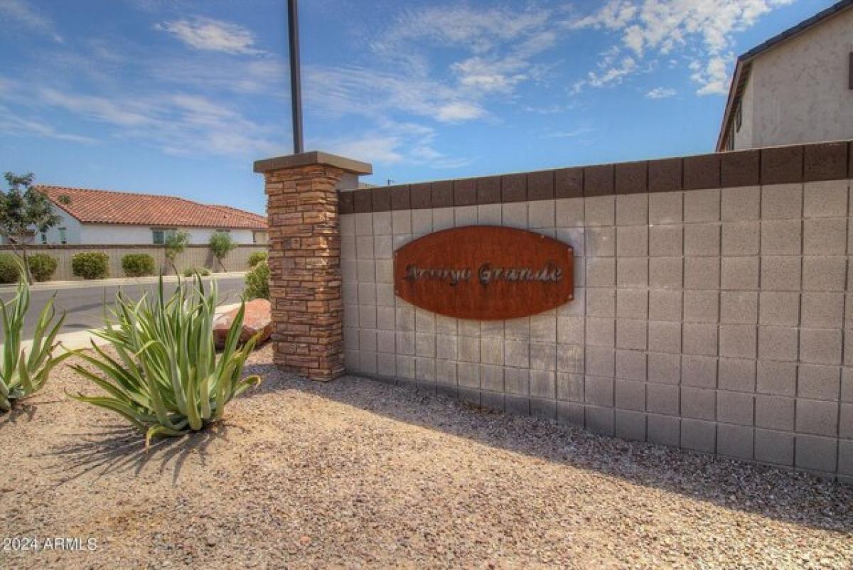 Picture of Home For Sale in Casa Grande, Arizona, United States