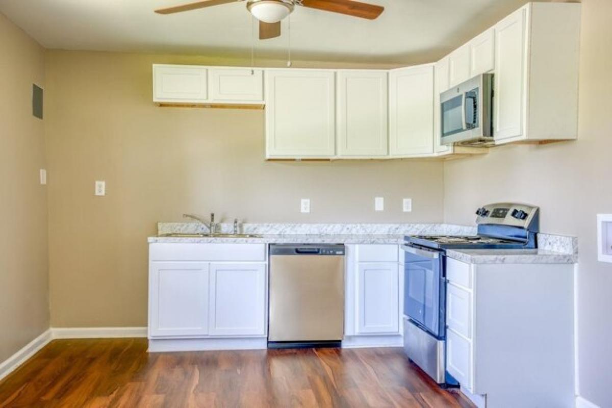 Picture of Home For Sale in Florence, Alabama, United States