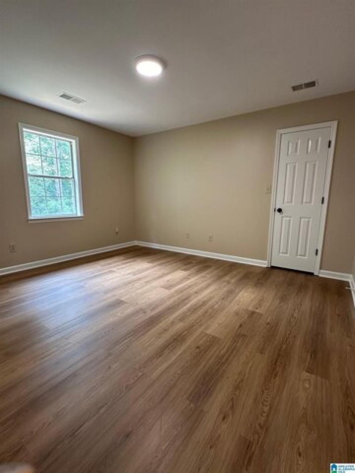 Picture of Home For Sale in Pinson, Alabama, United States