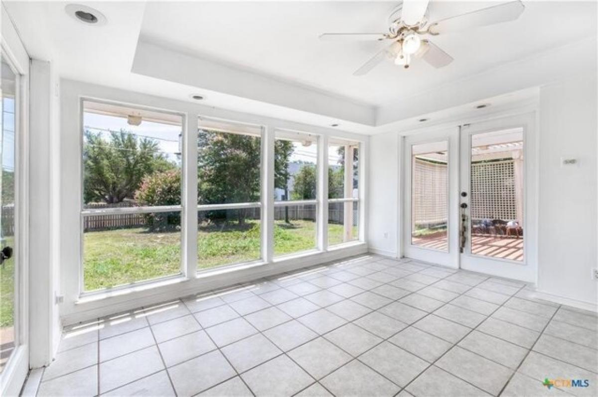 Picture of Home For Sale in Belton, Texas, United States