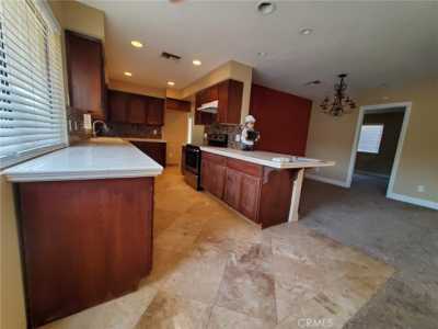 Home For Rent in Canyon Country, California