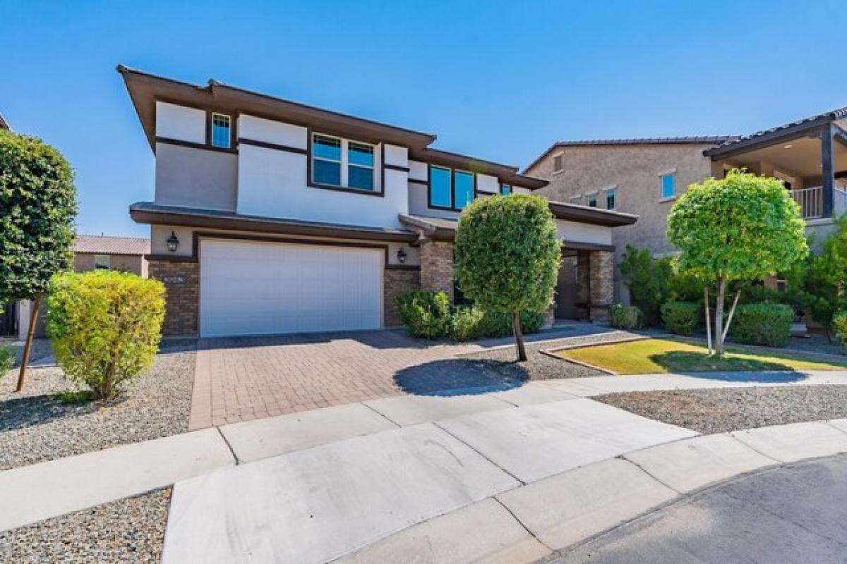 Picture of Home For Sale in Chandler, Arizona, United States