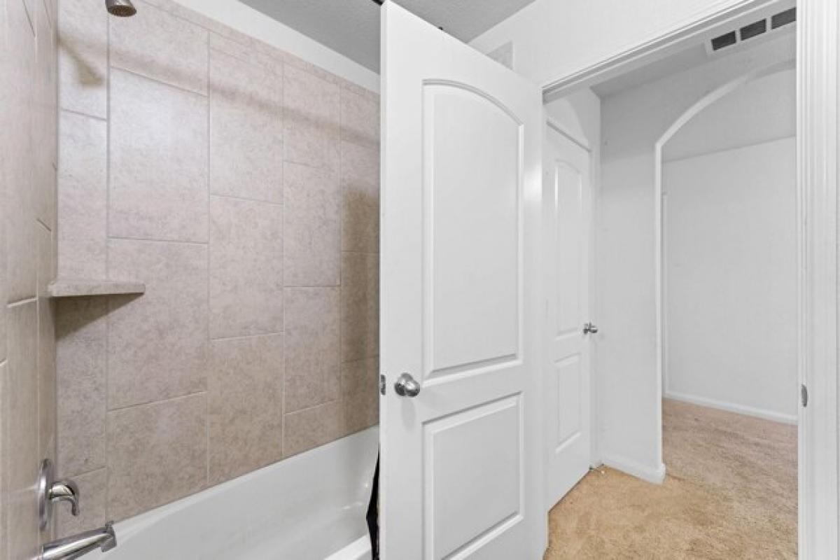 Picture of Home For Sale in Forney, Texas, United States