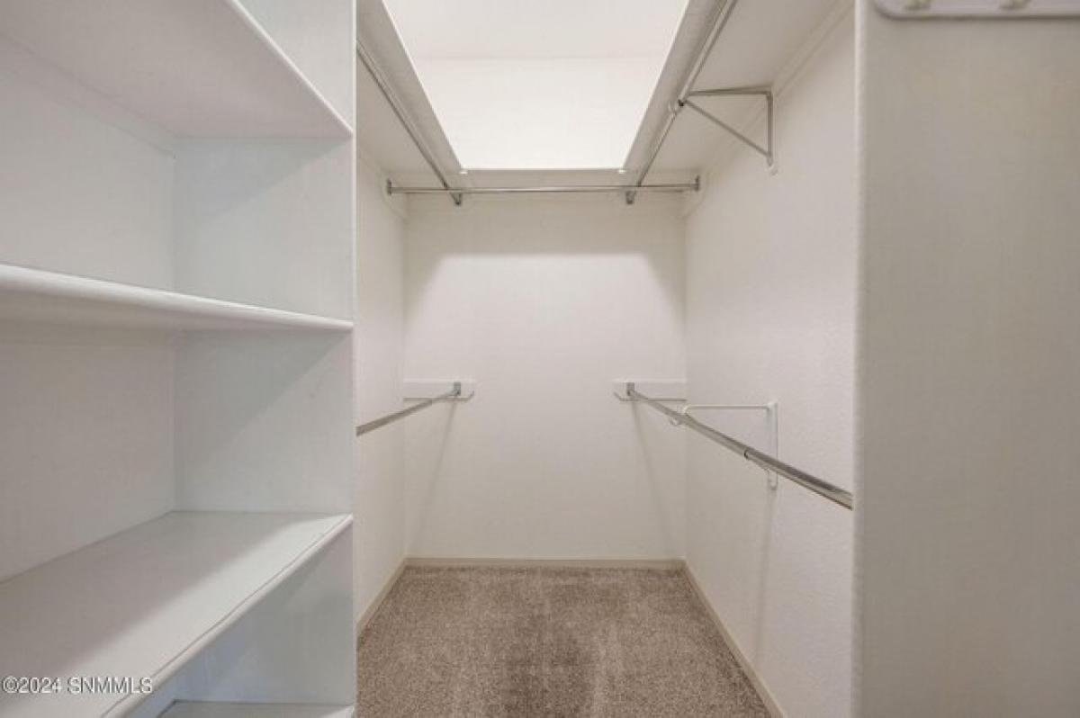 Picture of Home For Sale in Las Cruces, New Mexico, United States