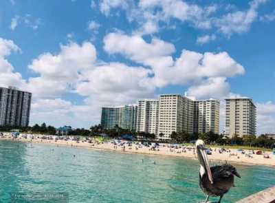 Home For Rent in Pompano Beach, Florida