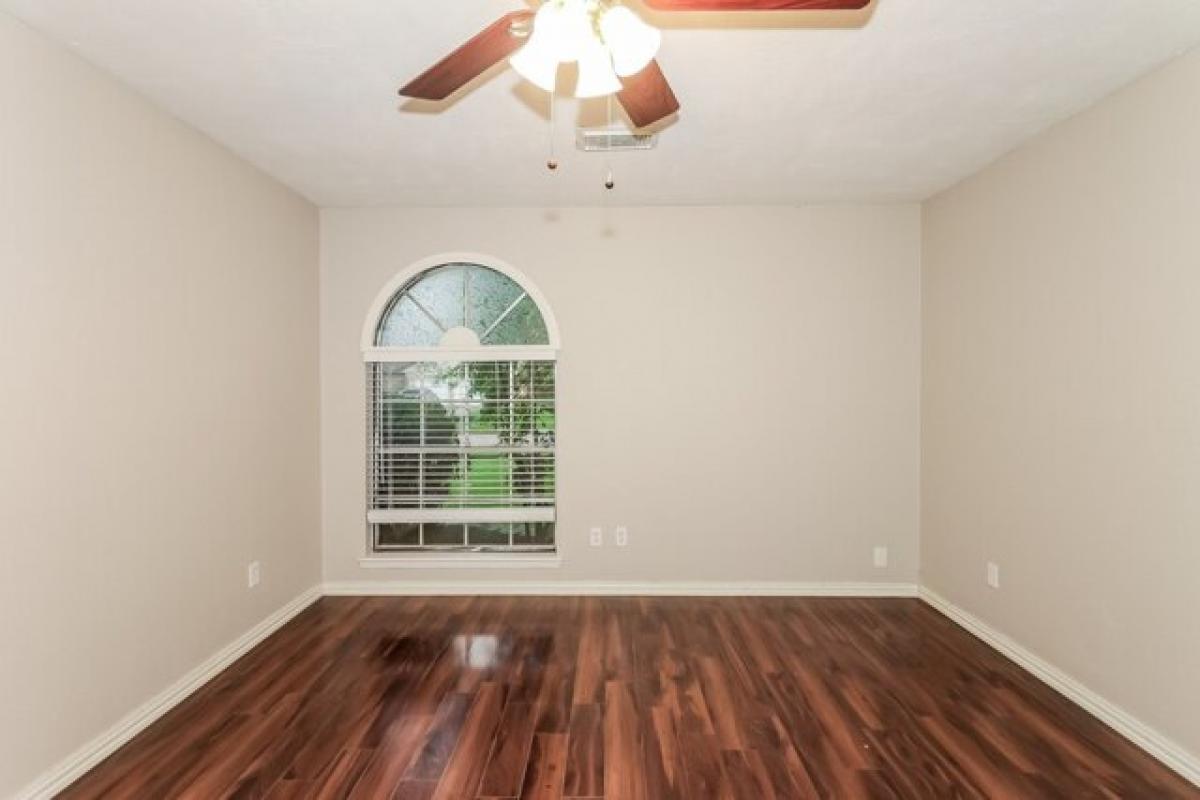 Picture of Home For Sale in Humble, Texas, United States