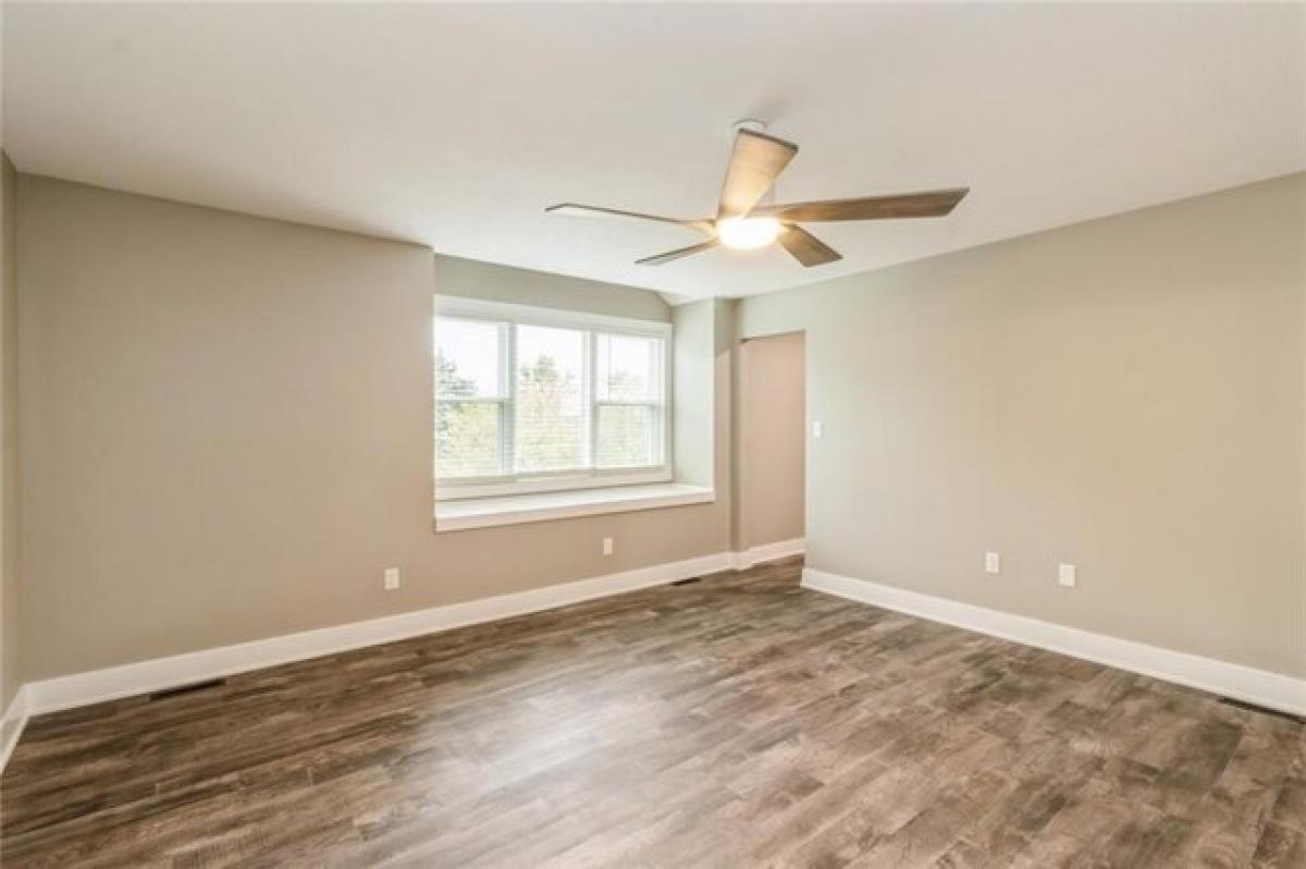 Picture of Home For Sale in Ankeny, Iowa, United States