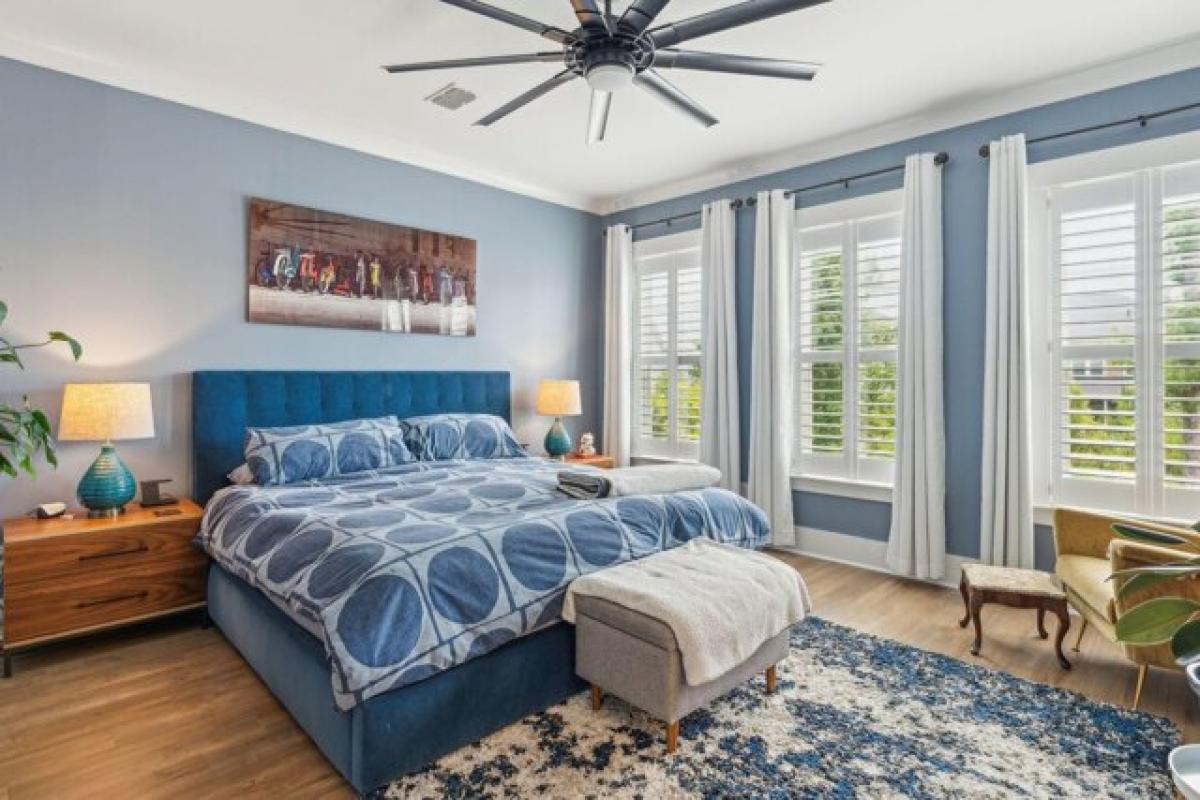 Picture of Home For Sale in Mount Pleasant, South Carolina, United States