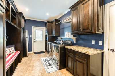 Home For Sale in Angleton, Texas