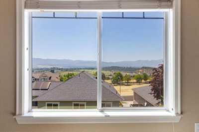 Home For Sale in Medford, Oregon