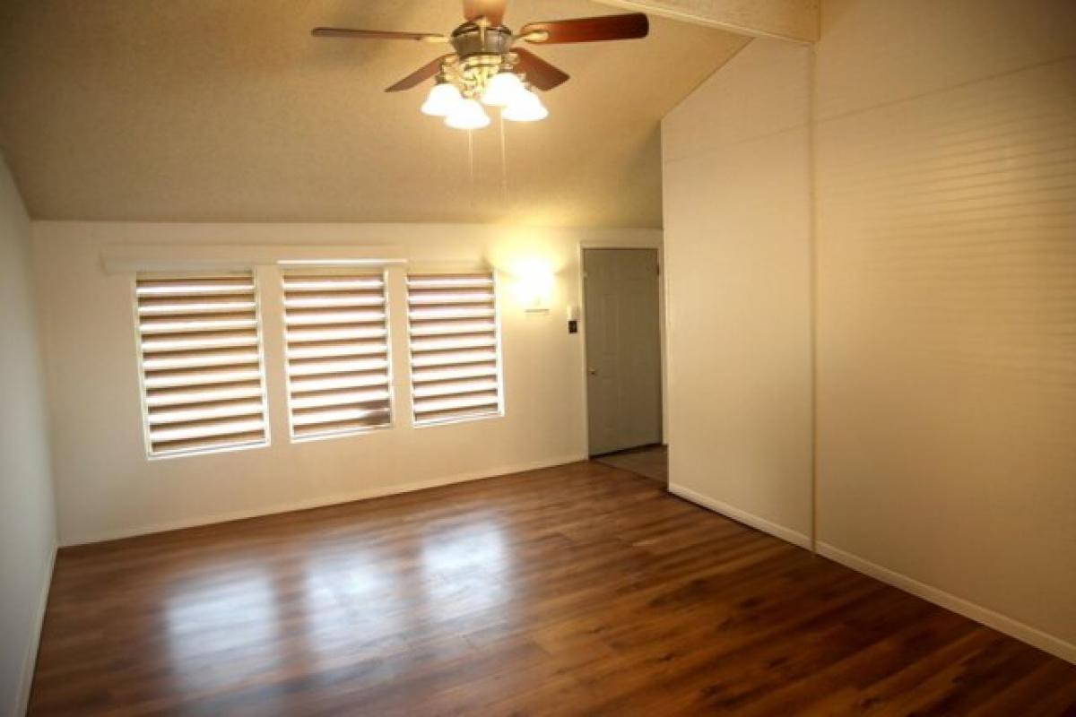 Picture of Home For Sale in California City, California, United States