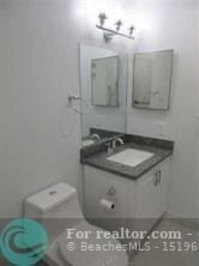 Home For Rent in Tamarac, Florida