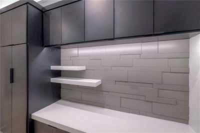 Home For Sale in Lenexa, Kansas