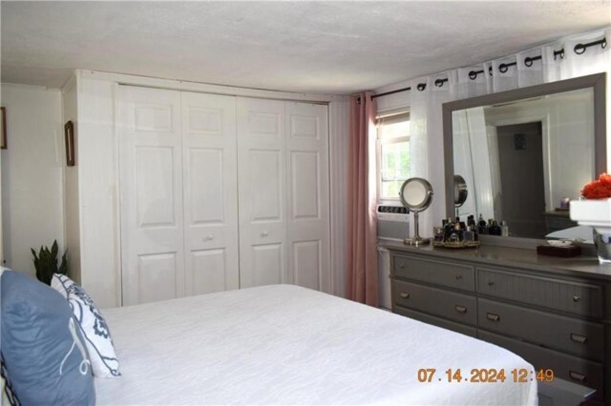 Picture of Home For Sale in Allentown, Pennsylvania, United States