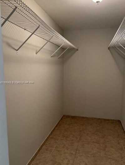 Home For Sale in Lauderhill, Florida