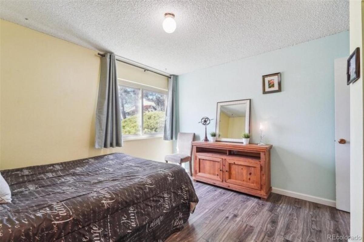 Picture of Home For Sale in Boulder, Colorado, United States