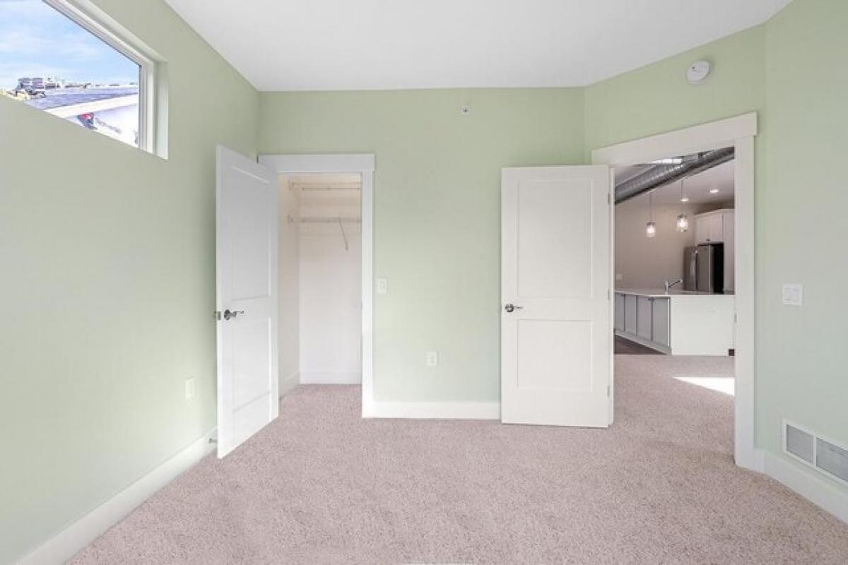 Picture of Home For Sale in Grand Rapids, Michigan, United States