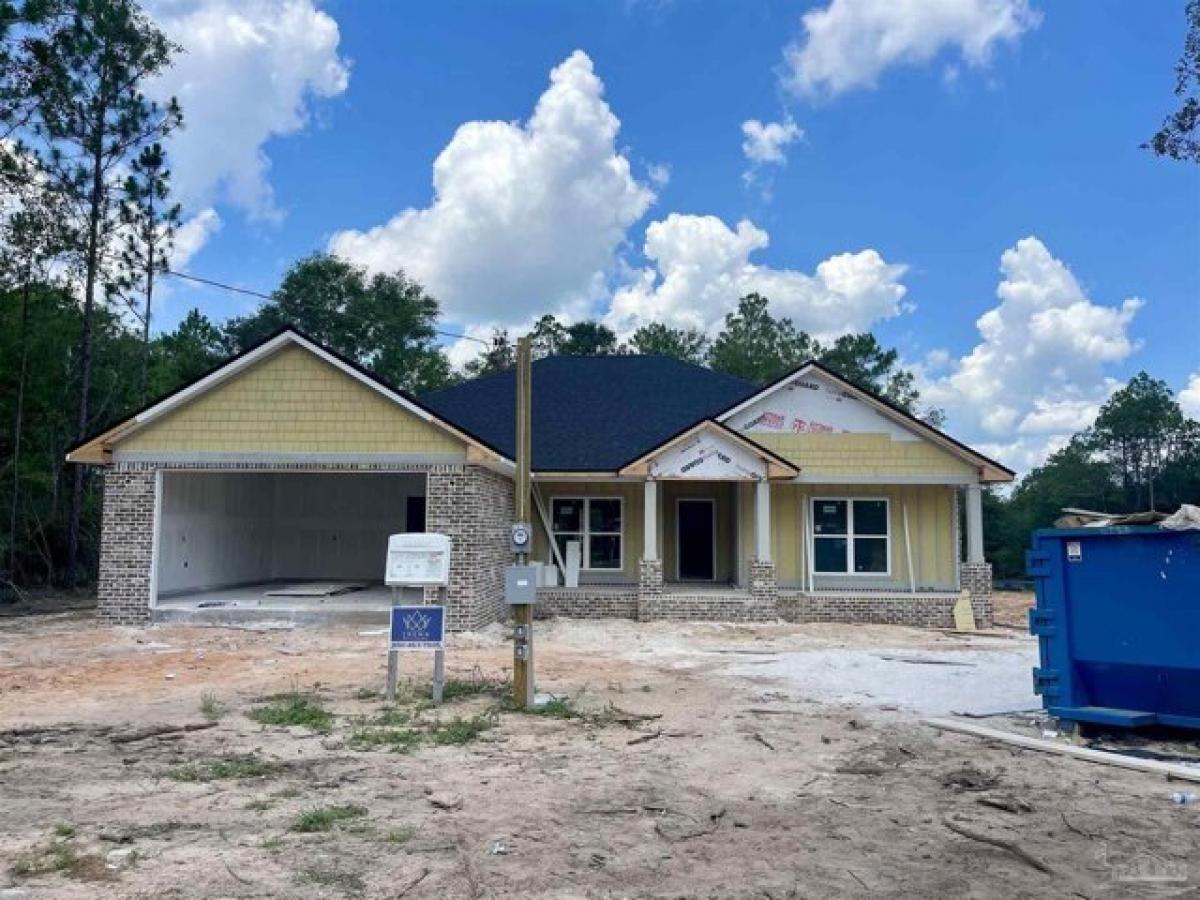 Picture of Home For Sale in Milton, Florida, United States